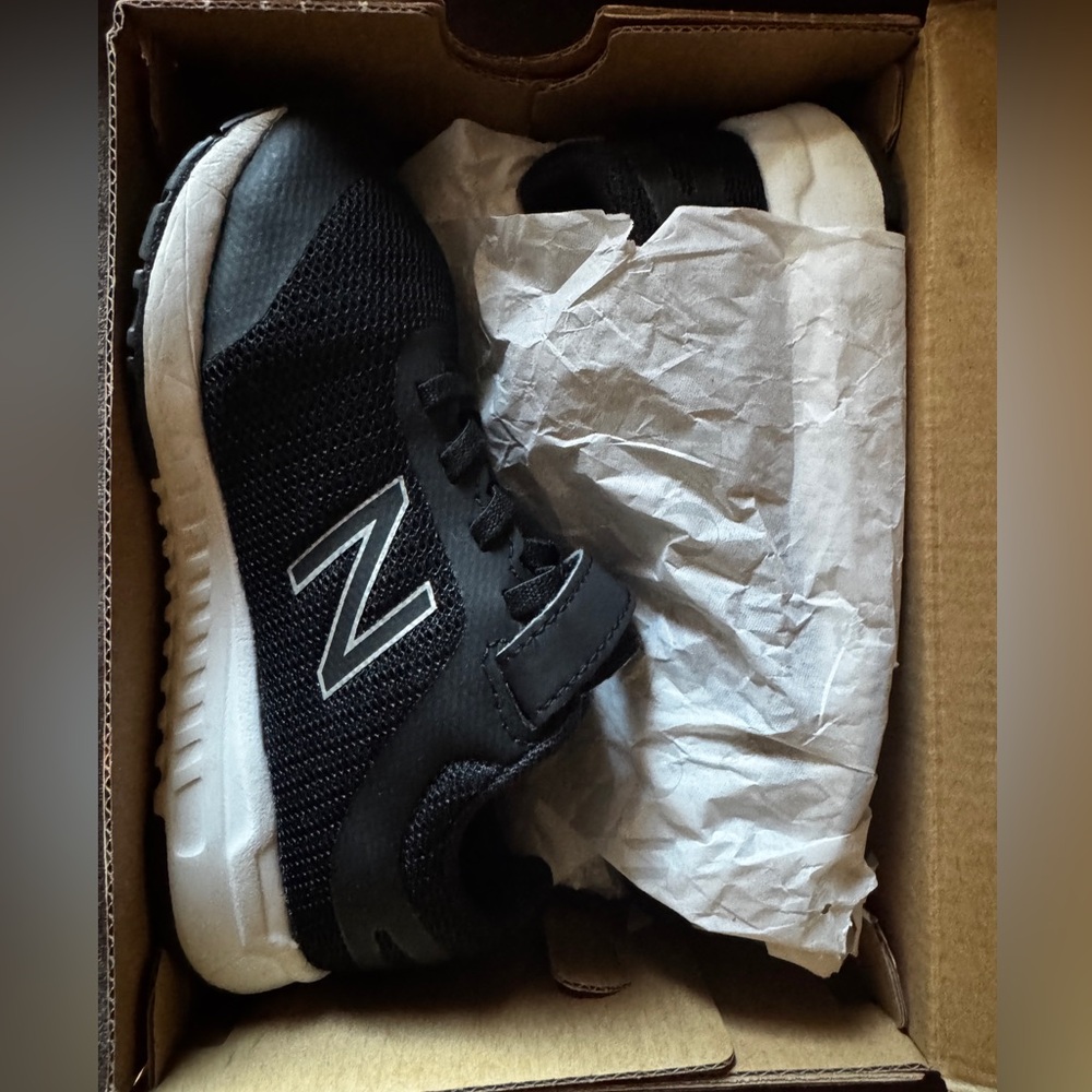 Gently worn kids shoes